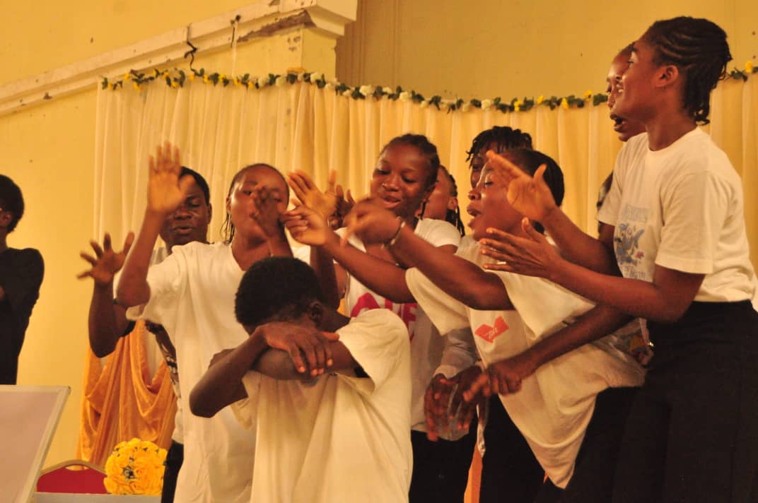 Theartre Arts Students Performing 